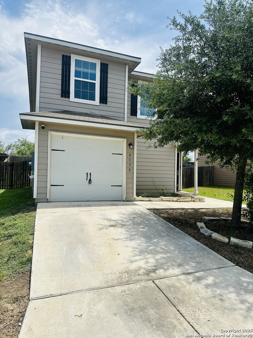 6135 Lakefront