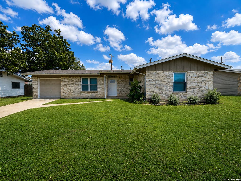 Photo of 206 Balboa Drive, Universal City, TX 78148 (MLS # 2007972)