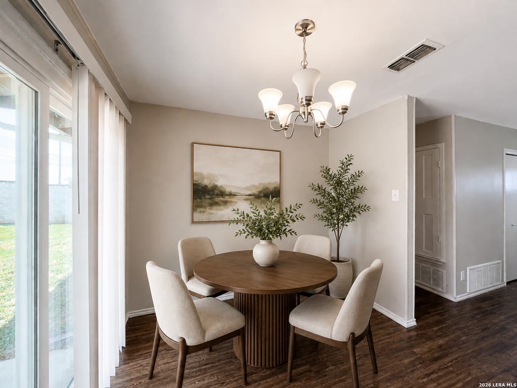 Photo of 206 Balboa Drive, Universal City, TX 78148 (MLS # 2007972)