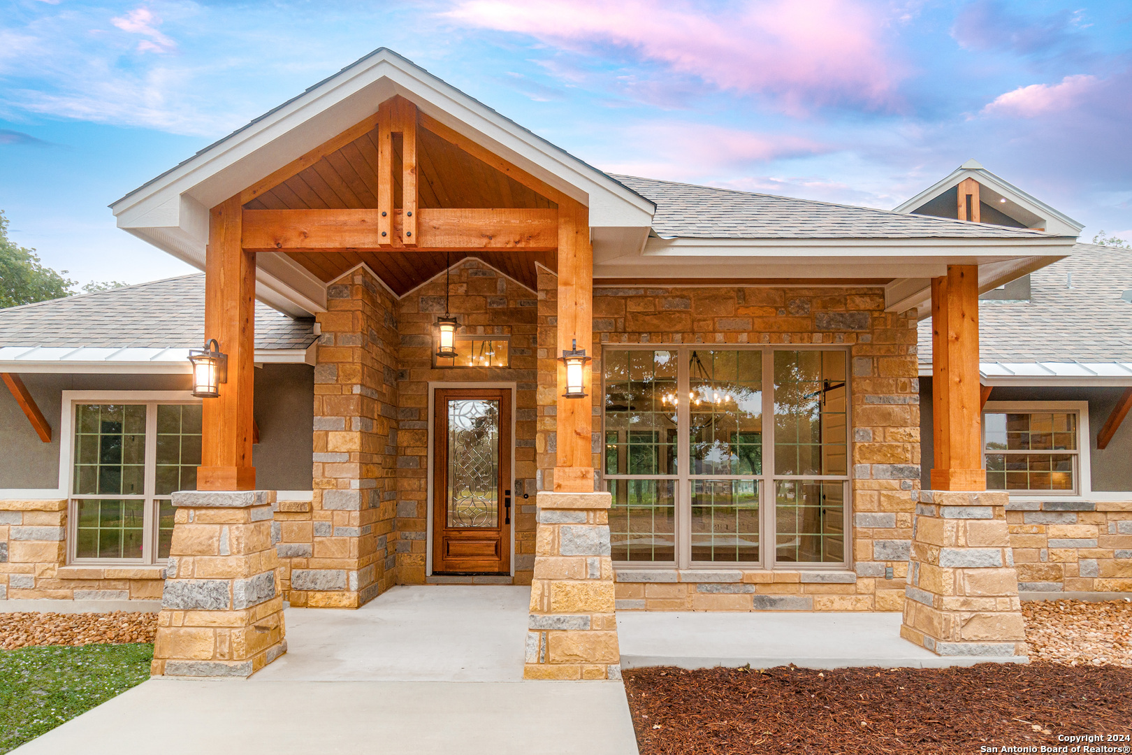 LOT 52 Hondo Vista