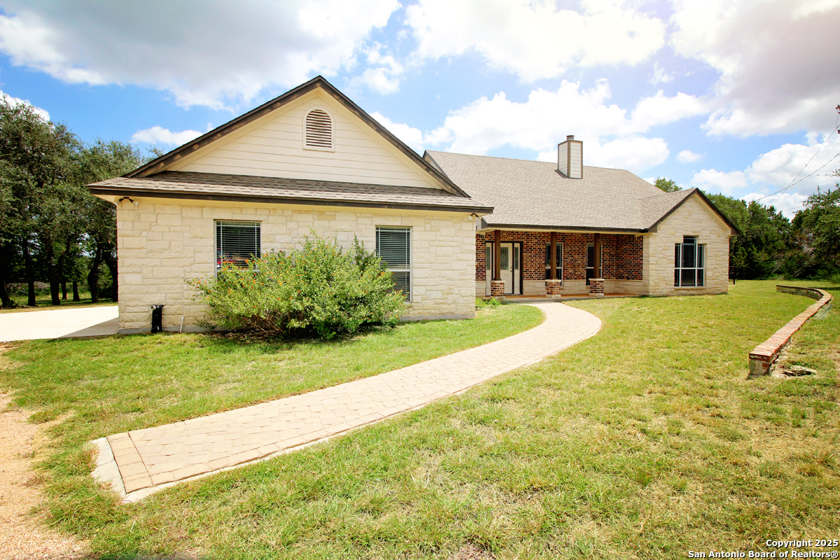 154 stallion estates