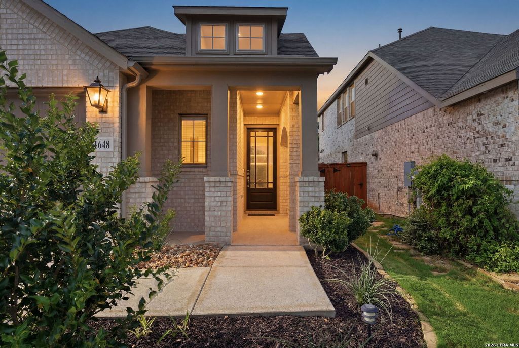 Photo of 1648 Gruene Pass, New Braunfels, TX 78130 (MLS # 1991225)