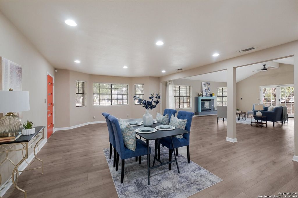Photo of 26042 Cypress Oaks, San Antonio, TX 78255 (MLS # 1914154)