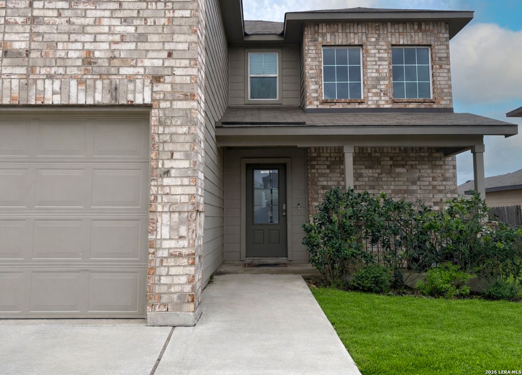 Photo of 621 Great, Cibolo, TX 78108 (MLS # 1949174)