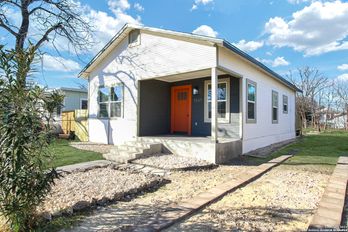 Single Family Residence at 1531 W French