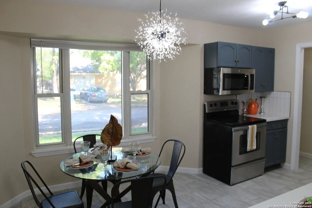 Photo of 4842 Cobb Valley, Kirby, TX 78219 (MLS # 1913383)