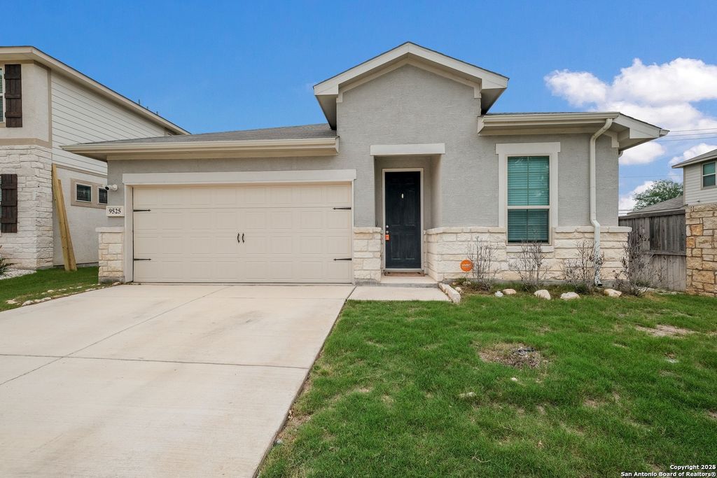 Photo of 9525 Dak Ave, San Antonio, TX 78254 (MLS # 1937370)