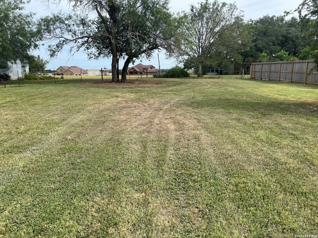 Photo of 1725 Sudberg, Seguin, TX 78155 (MLS # 2008283)