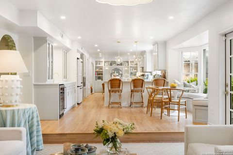 647 Terrell Road San Antonio TX 78209