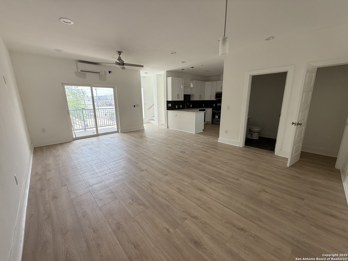 715 Ogden 104