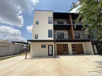 Townhouse at 715 Ogden 104