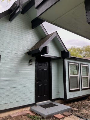 6903 BELFOREST, SAN ANTONIO, TX 78239 - Image e4a2ccf39dc4808941b9ce6da1a9772f/1706943728