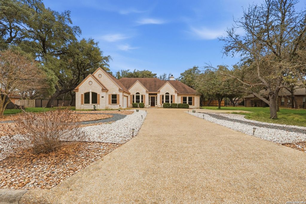 Photo of 105 Kendall Ridge, Boerne, TX 78015 (MLS # 1941496)