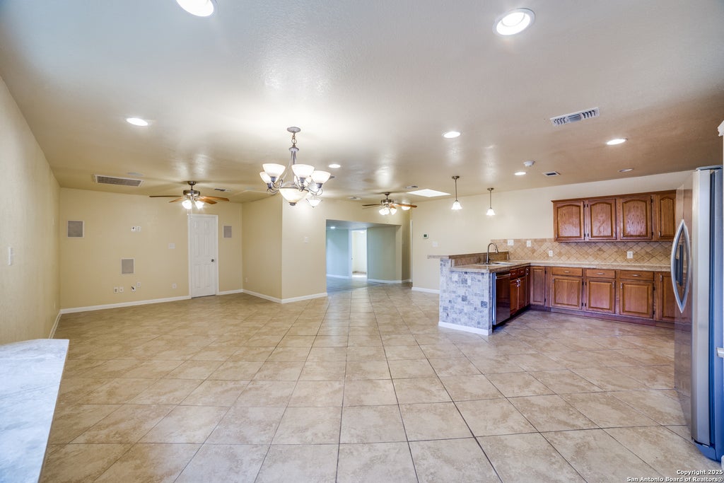 Photo of 10490 White Bonnet St, San Antonio, TX 78240 (MLS # 2020331)