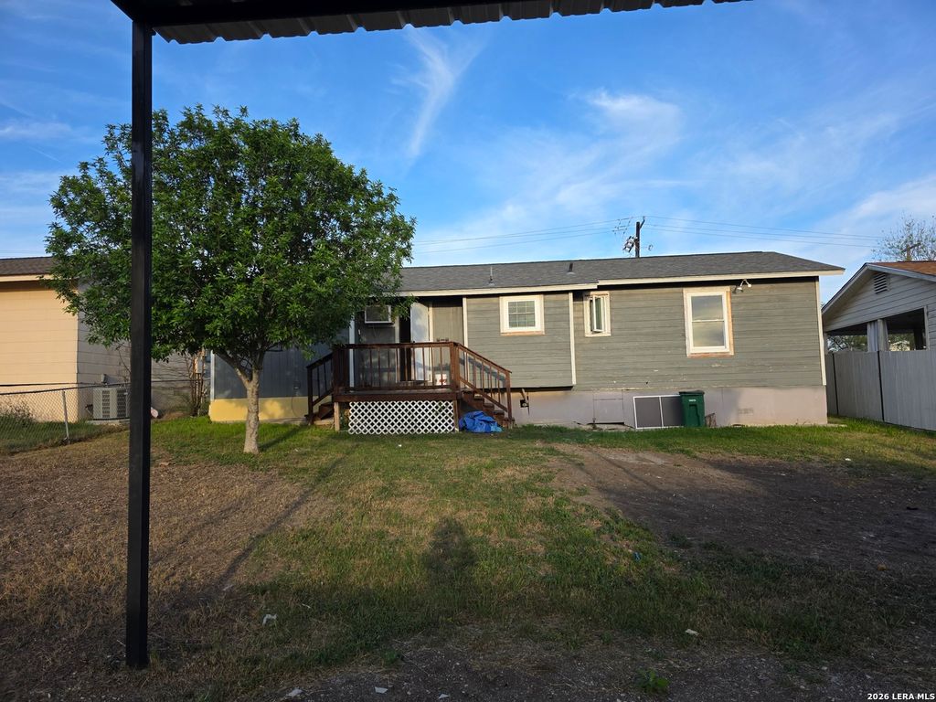 Photo of 527 Griggs, San Antonio, TX 78228 (MLS # 1951371)