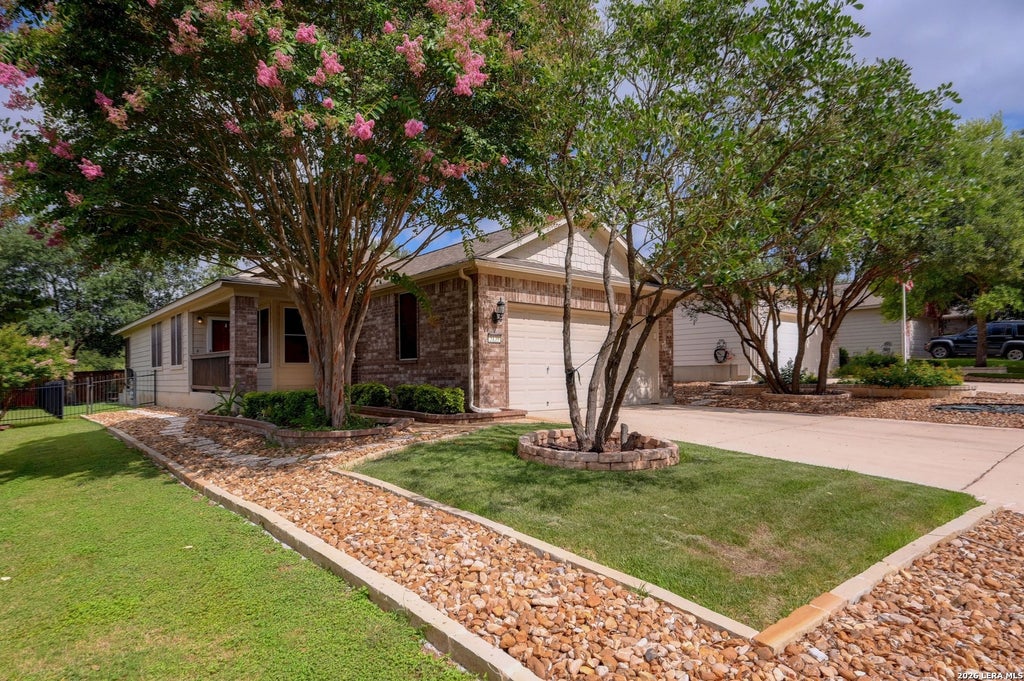 Photo of 5139 Cactus Thorn, San Antonio, TX 78253 (MLS # 2006447)
