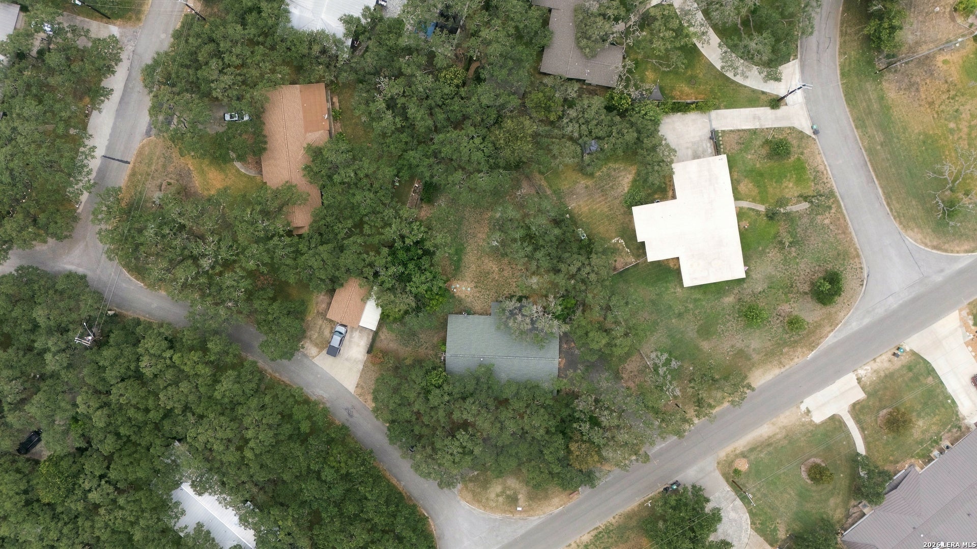 308 MEADOWBROOK DR