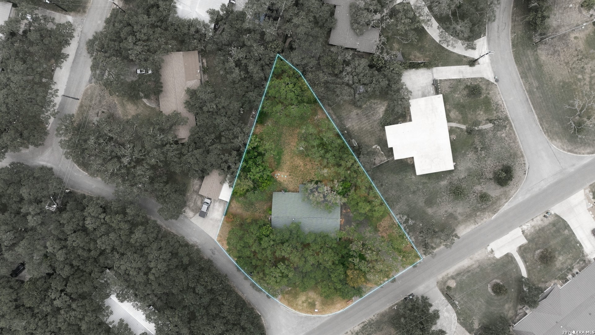 308 MEADOWBROOK DR
