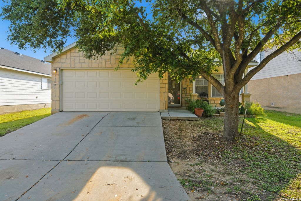 Photo of 11823 Briarton Pass, San Antonio, TX 78254 (MLS # 1993511)