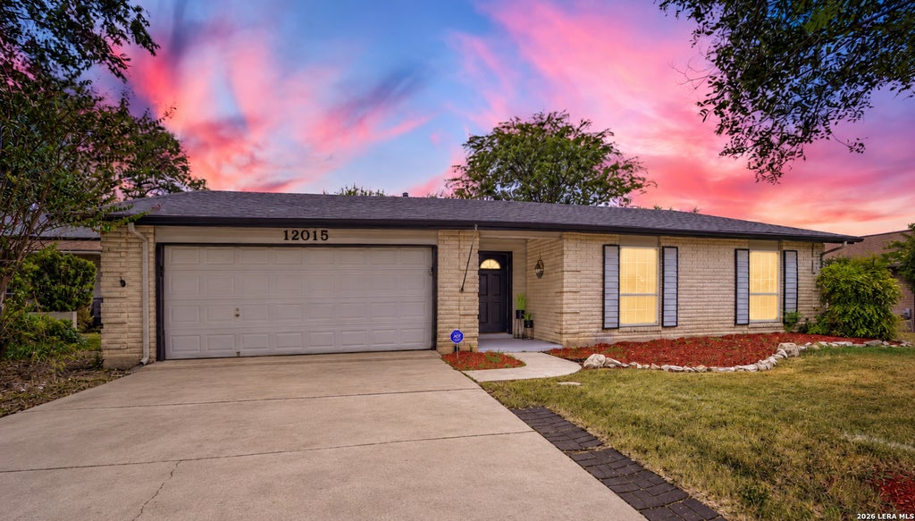 Photo of 12015 EL SENDERO ST, San Antonio, TX 78233 (MLS # 2018459)