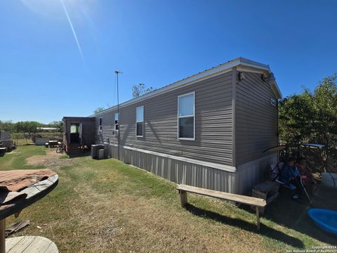 A home in Lytle