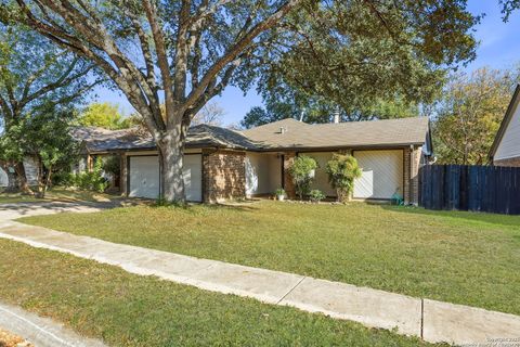 6432 Forest Village San Antonio TX 78250