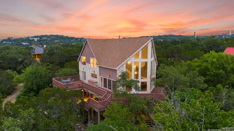 A home in Helotes