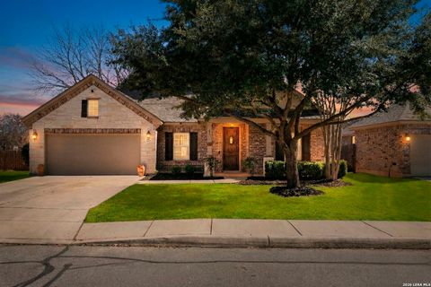 Photo of 221 Ludwig Dr, Boerne, TX 78006 (MLS # 1944241)