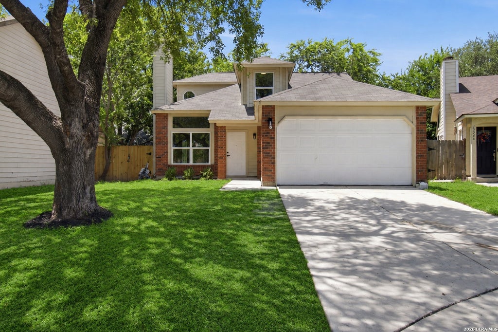 Photo of 10242 Aurora Field Dr, San Antonio, TX 78245 (MLS # 2024034)