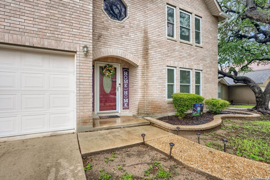 Photo of 6914 Barkley Trl, San Antonio, TX 78250 (MLS # 1960464)