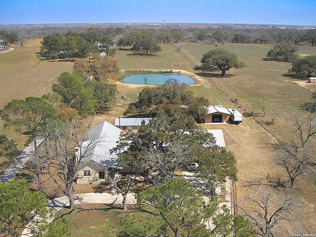 Photo of 2828 2nd St, Pleasanton, TX 78064 (MLS # 1936543)