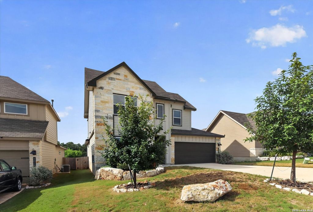 Photo of 5006 Gem Pkwy, San Antonio, TX 78266 (MLS # 2003624)