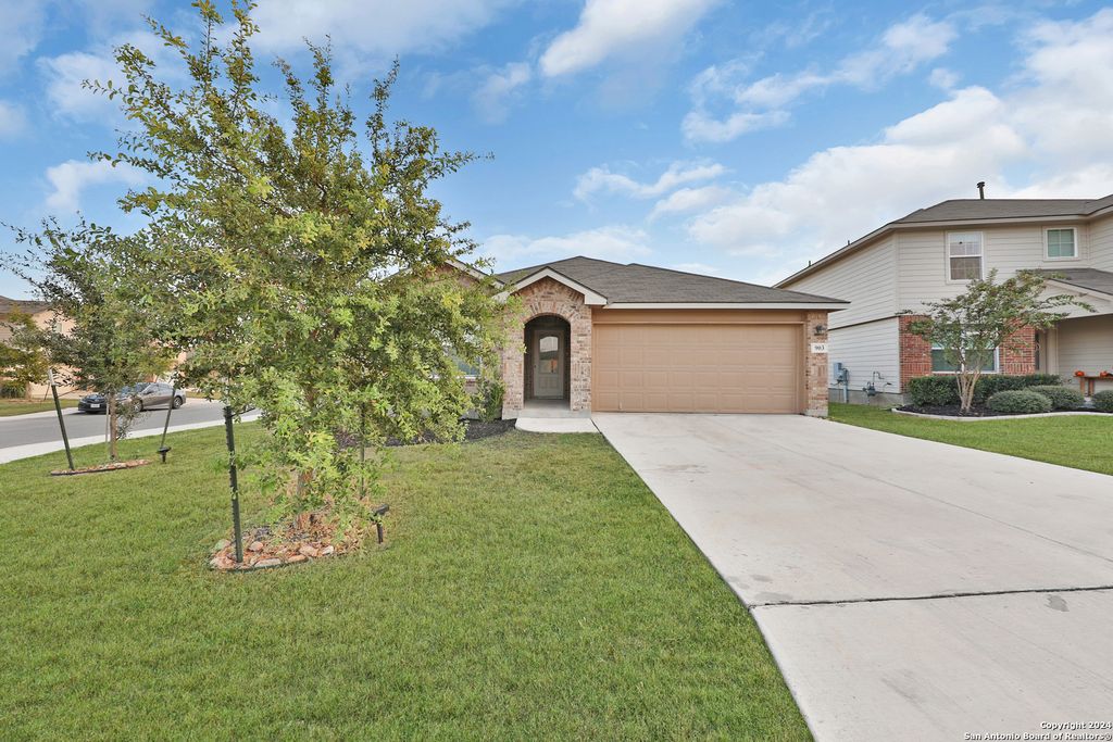 Photo of 903 Red Merganser, San Antonio, TX 78253 (MLS # 1936919)