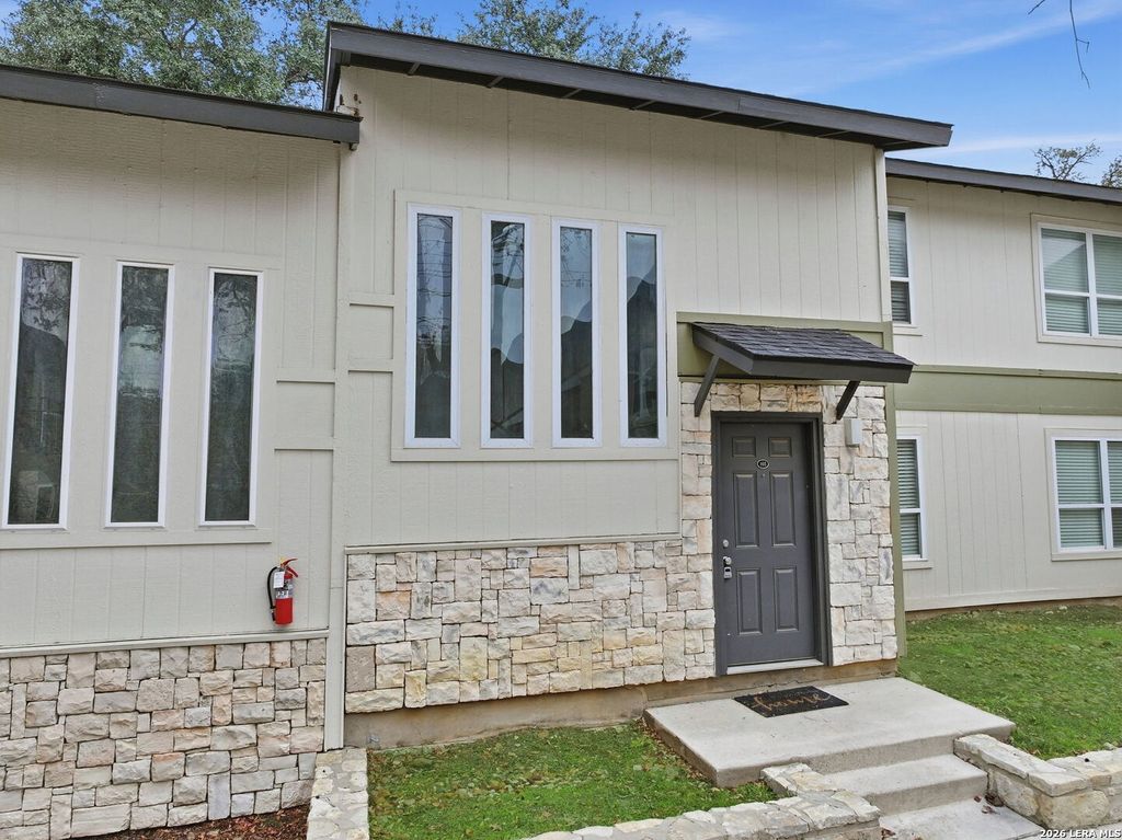 Photo of 100 Lorenz Rd 802 #802, San Antonio, TX 78209 (MLS # 1938248)