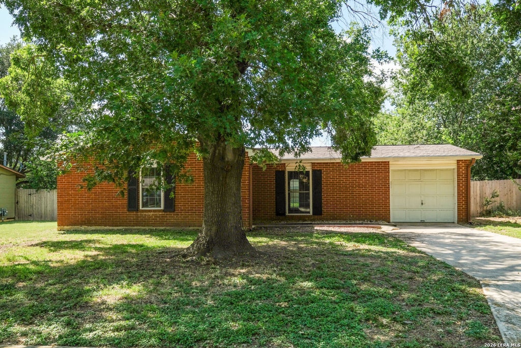 Photo of 816 Aviation Ave, Schertz, TX 78154 (MLS # 2008327)