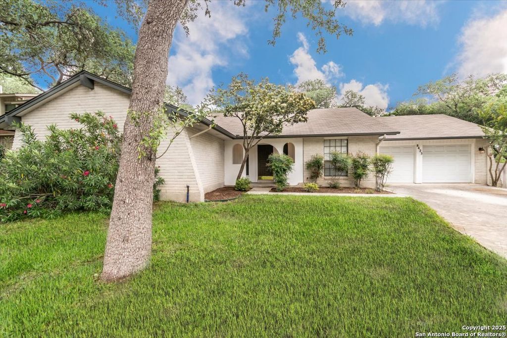 Photo of 8423 Heraldry, San Antonio, TX 78254 (MLS # 1914524)