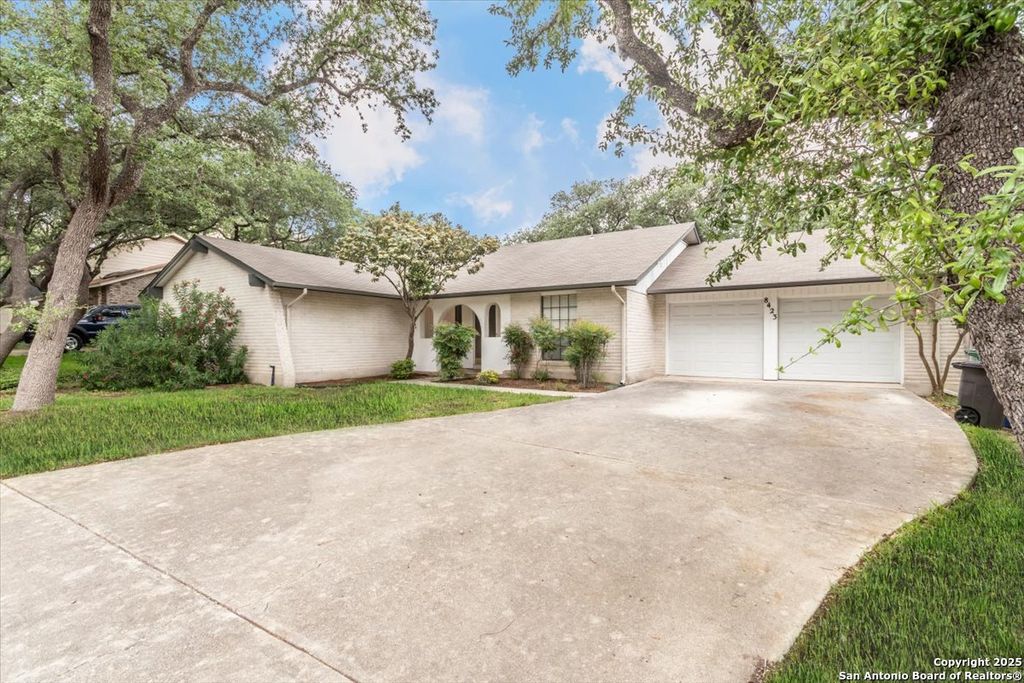 Photo of 8423 Heraldry, San Antonio, TX 78254 (MLS # 1914524)