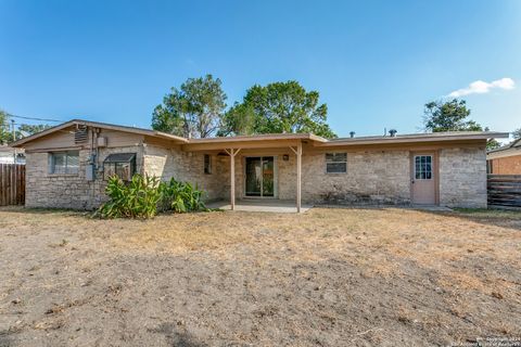 A home in Universal City