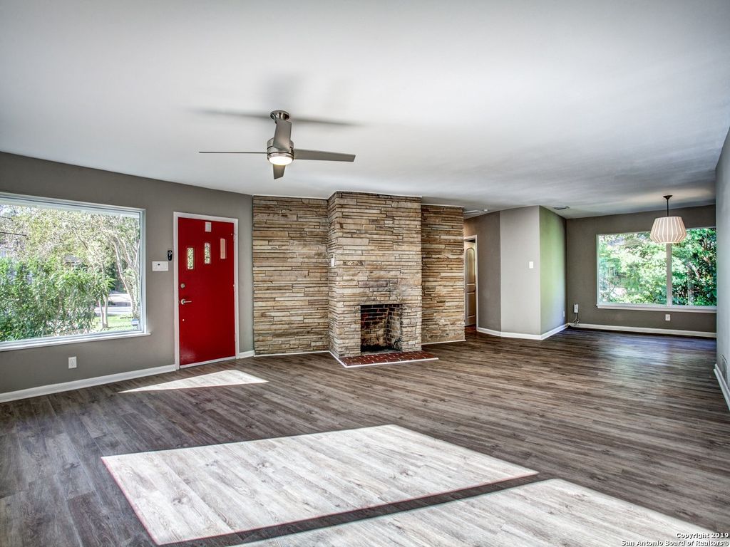 Photo of 413 Garraty, San Antonio, TX 78209 (MLS # 1916378)