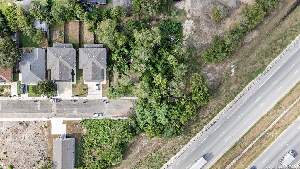 Photo of 319 Bundy, San Antonio, TX 78220 (MLS # 1908101)