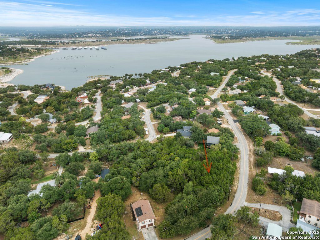 Photo of 1055 Singing Hills, Canyon Lake, TX 78133 (MLS # 1906981)