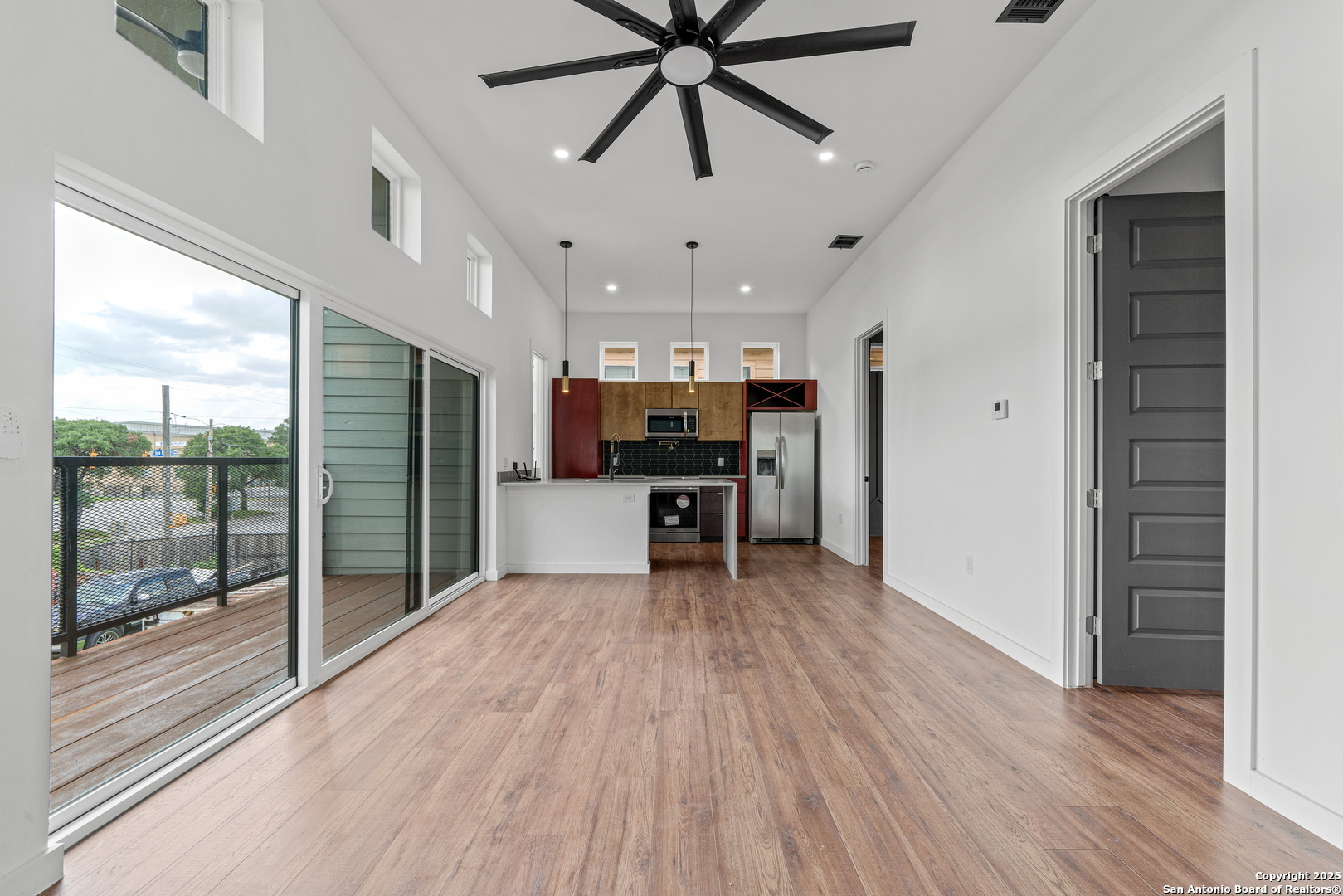 107 Harding Place #201