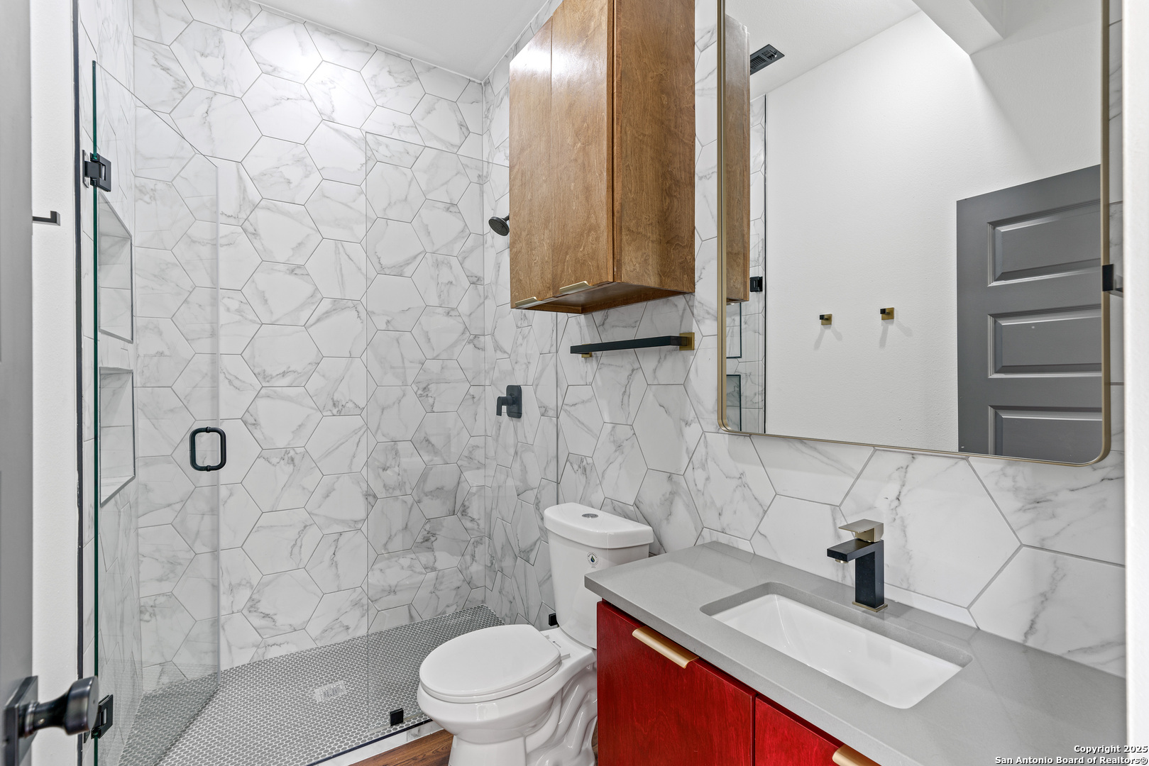 107 Harding Place #201