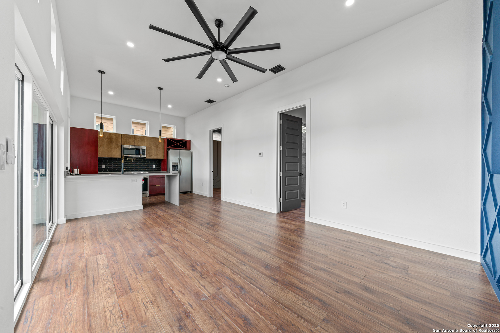 107 Harding Place #201