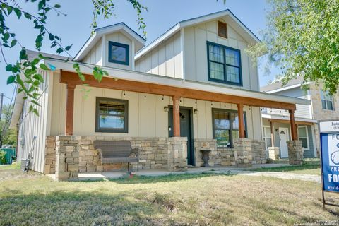 A home in Uvalde