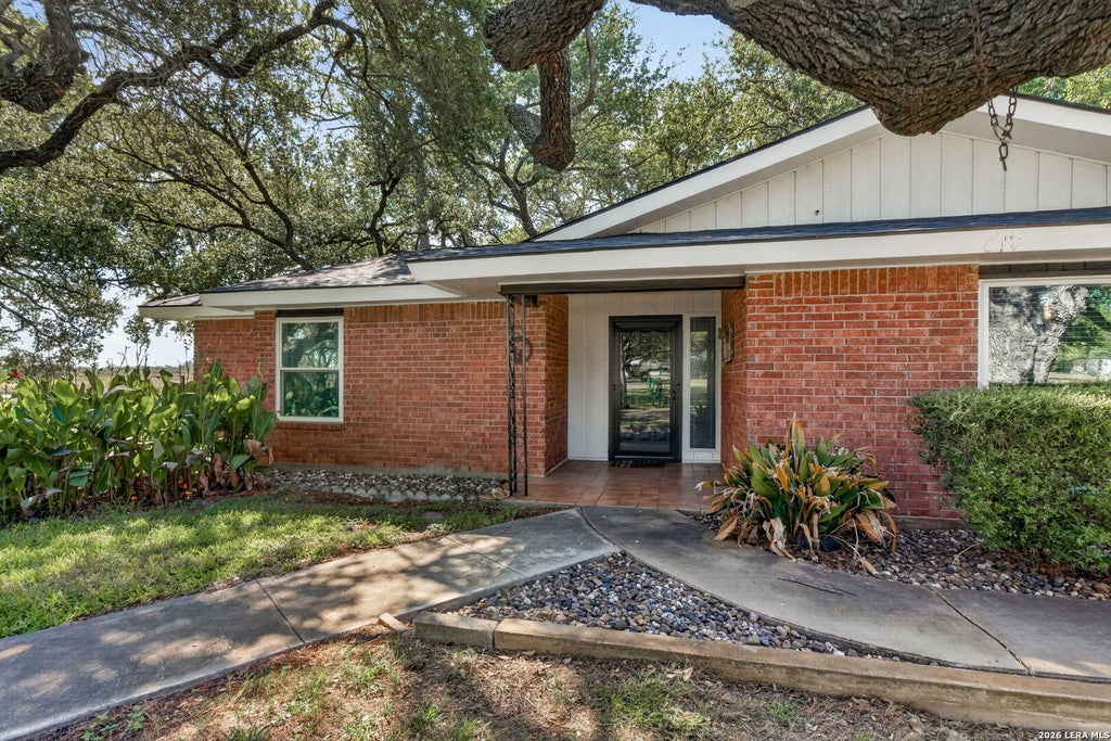 Photo of 1205 YELLOWSTONE ST, Pleasanton, TX 78064 (MLS # 2016318)