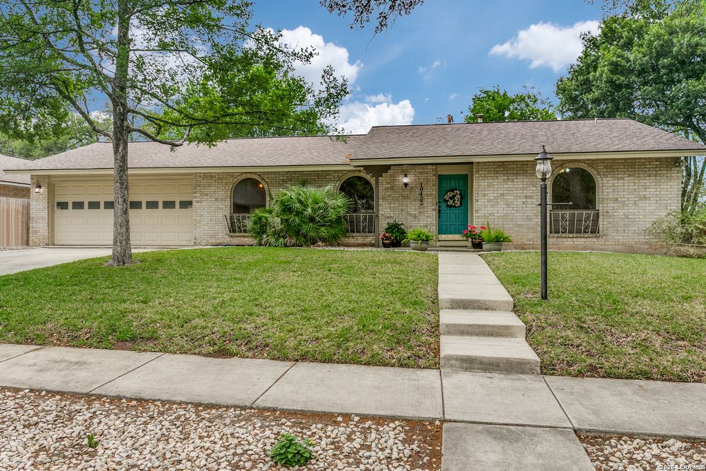 Photo of 10422 SEVERN RD, San Antonio, TX 78217 (MLS # 1958984)