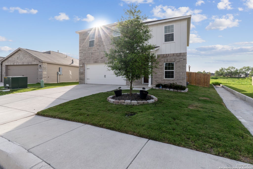 Photo of 15406 Escalante Pass, Von Ormy, TX 78073 (MLS # 1958011)
