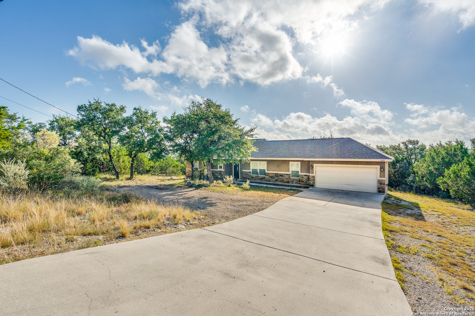 1131 Rocky Ridge