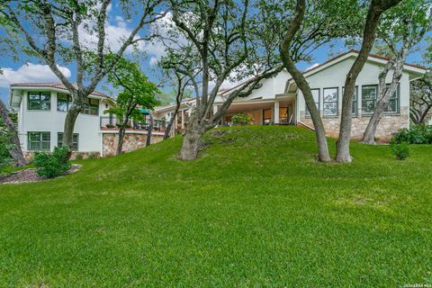 Photo of 29341 No Le Hace, Fair Oaks Ranch, TX 78015 (MLS # 1966406)